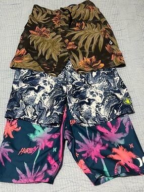 Volcom Olive, Tropical Hurley & Body Glove Swim shorts